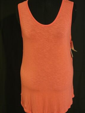 LuLaRoe Coral Scoop Neck Sleeveless Tank